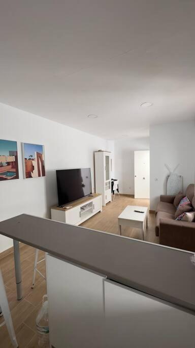 Rockside Residentes Suites La Linea La Línea de la Concepción Extérieur photo